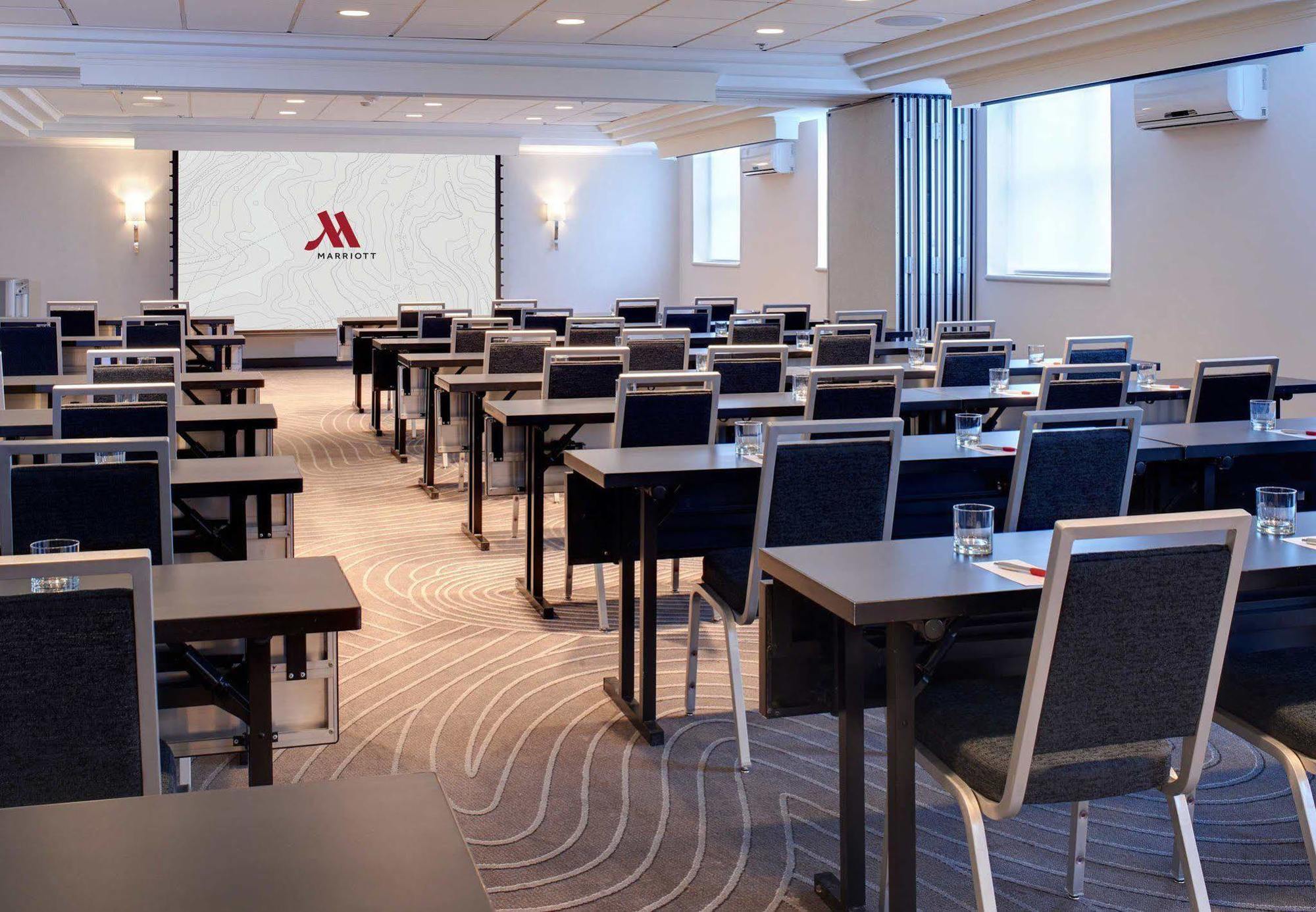 Chicago Marriott Suites O'Hare Rosemont Luaran gambar